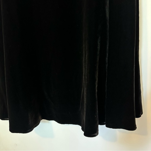 Eileen Fisher Silk Blend Velvet A Line Skirt Womens Large Black - Picture 2 of 8
